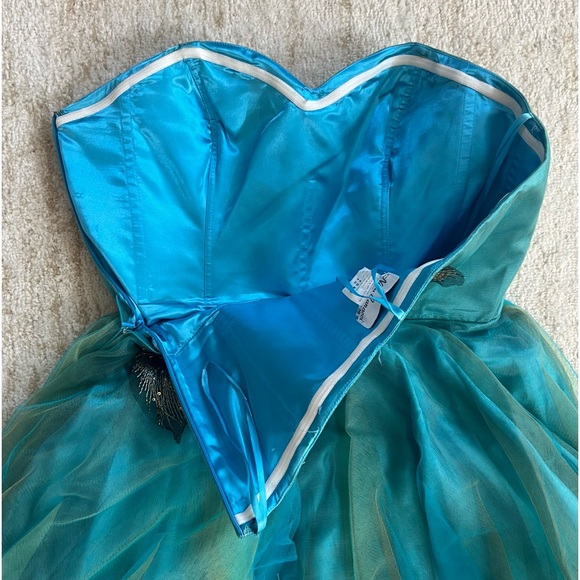 Nina Canacci Homecoming/Prom Dress, Size 18 - Picture 5 of 6